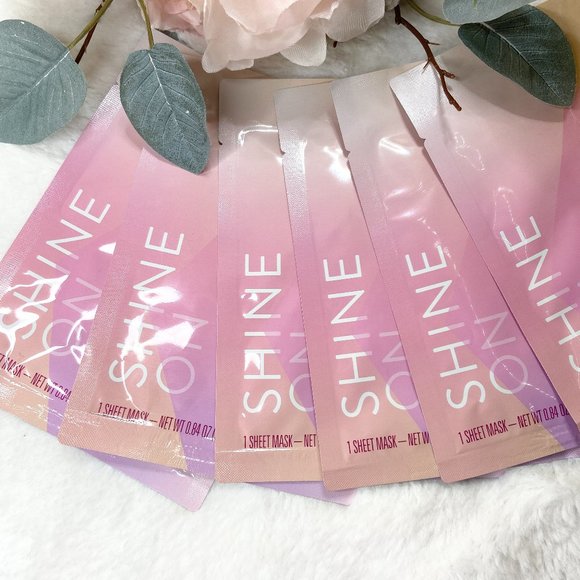 Regular Brightening Vitamin C Sheet Mask - 0.84 oz - Picture 4 of 12